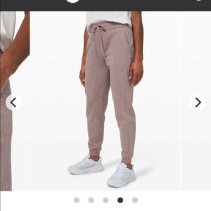 Lululemon Scuba Fleece Lined Jogger Heathered Violet Verbena - Size 4